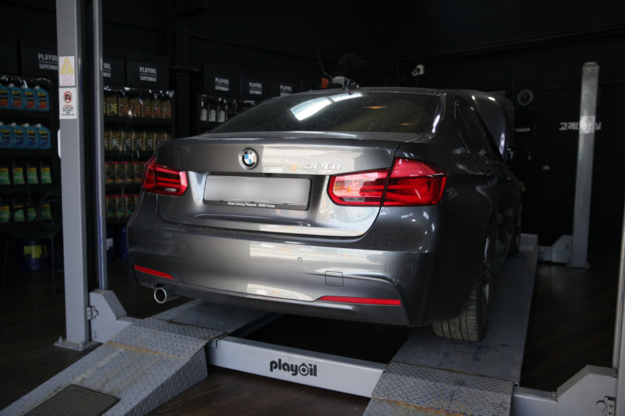 관리가 잘 되고 있는 BMW 320I 합성유 교환 1 001 IMG 9114