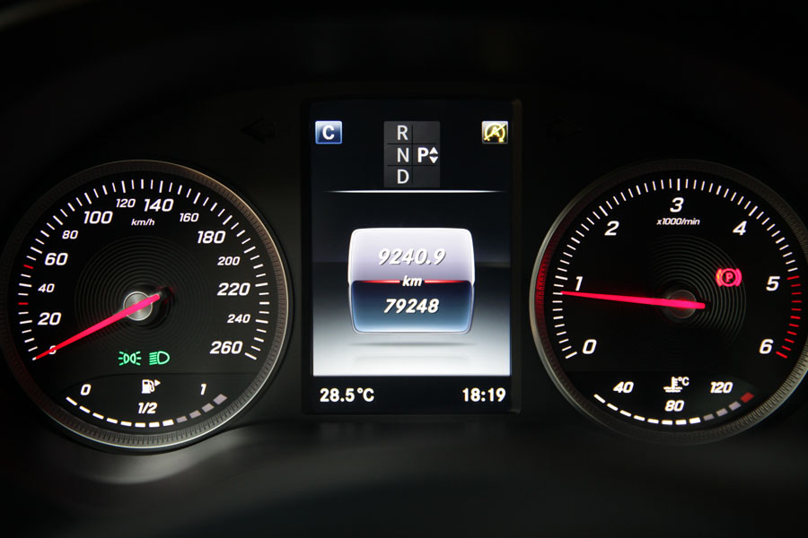 오산 커스터머스 벤츠 C200D 합성유 엔진오일과 디프렌셜오일 교환 6 006 IMG 0664