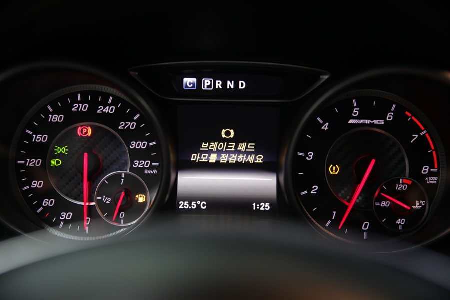 고성능 차량인 벤츠 A45 AMG 미션오일(듀얼클러치) 및 합성 엔진오일 교환 작업 9 008 IMG 2185