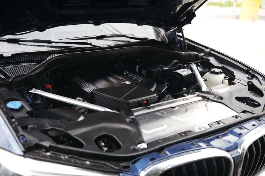 BMW X4 합성엔진오일 교환과 관리해주어야 하는 이유 20 019 IMG 9183