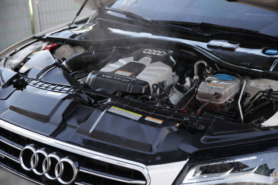 아우디 A7 3.0TFSI