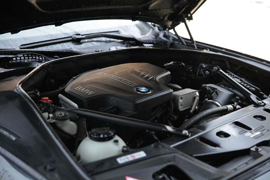 BMW F10 528I 엔진오일은 소모가 있기 전에 관리해주세요 12 BMW F10 528I 엔진오일