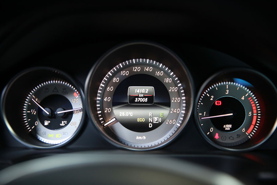 벤츠 E250 CDI 엔진오일 교환과 깨끗하게 엔진플러싱 2 002 IMG 0855