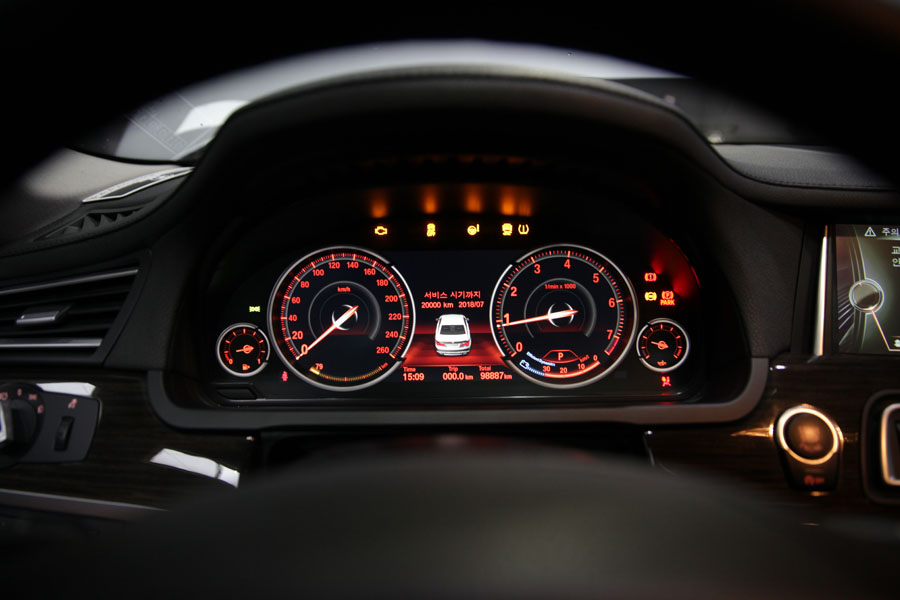 BMW 750LI 합성유 교환과 엔진플러싱 11 011 IMG 7362