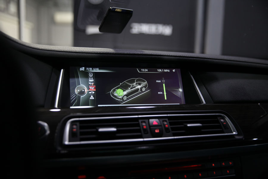 BMW 750LI 합성유 교환과 엔진플러싱 13 013 IMG 7365
