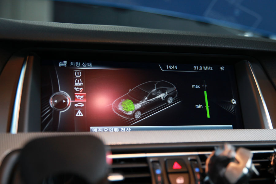 BMW F10 M5 엔진오일 독일의 합성유 교환 19 020 IMG 3827