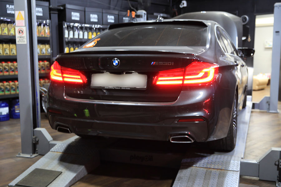오랜 고객분의 BMW 530I 엔진오일 교환을 합성유로 작업 1 001 IMG 2474