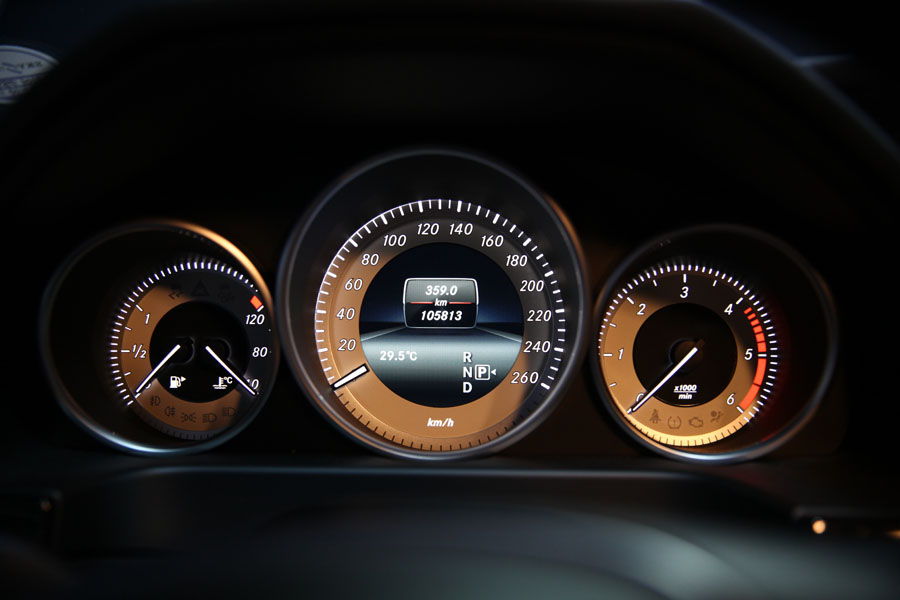 보기 드문 벤츠 E350 디젤 합성유 교환 2 002 IMG 3459