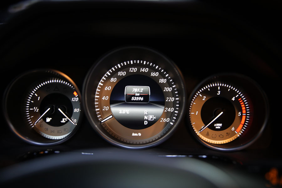 벤츠 E250 CDI 엔진오일 교환 정숙한 합성유로 4 018 IMG 3927