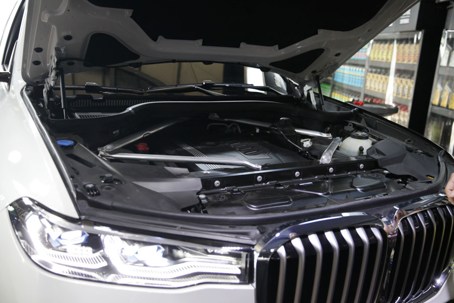 BMW G07 X7 신차 길들이기 엔진오일 수원 플레이오일에서 교환 22 BMW G07 X7 신차 길들이기 엔진오일 교환