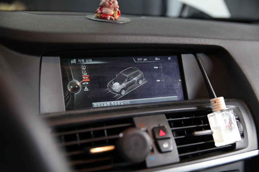 BMW F25 X3 20D 엔진오일 합성유 사용으로 완벽한 관리 22 022 IMG 3821