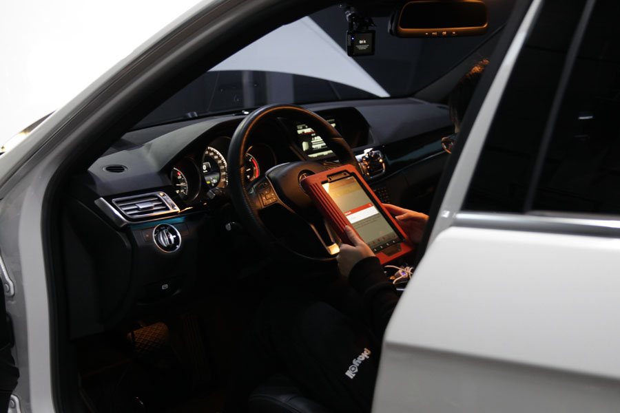 벤츠 E250 CDI 엔진오일 교환 정숙한 합성유로 14 028 IMG 3938