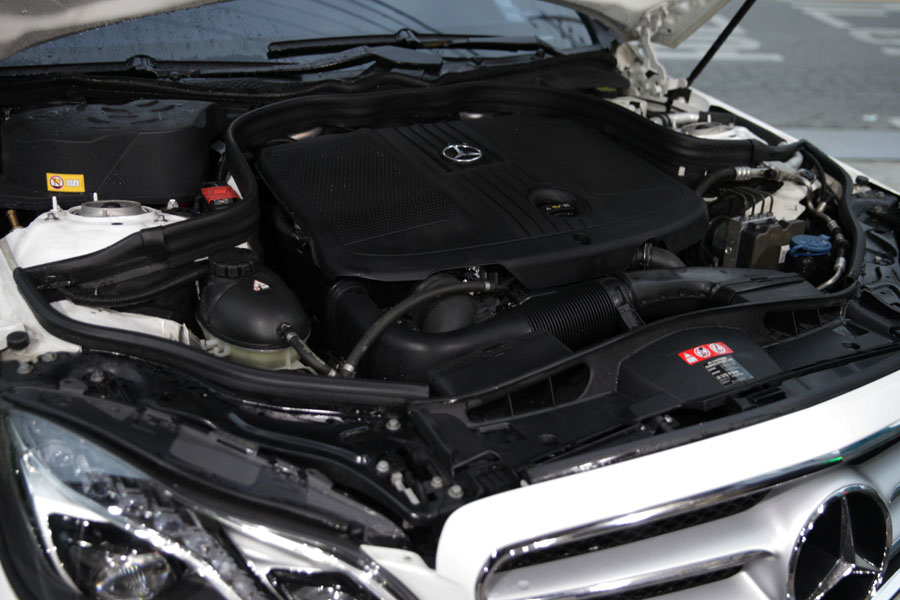 벤츠 E250 CDI 엔진오일 교환 정숙한 합성유로 17 031 IMG 3941