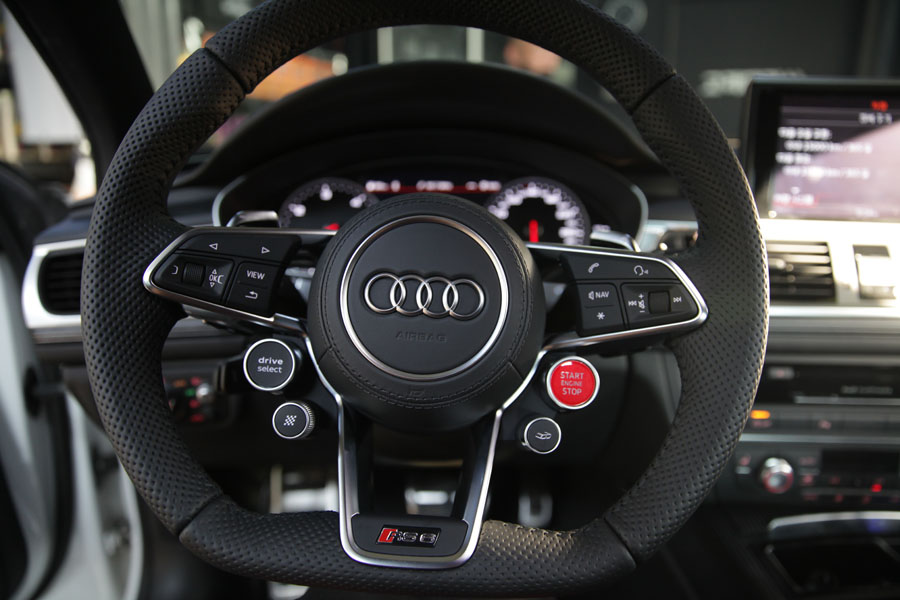 광교 고객분의 아우디 A6 55TDI 엔진오일 교체 플러싱 및 데후오일 교환까지 7 000 IMG 7075