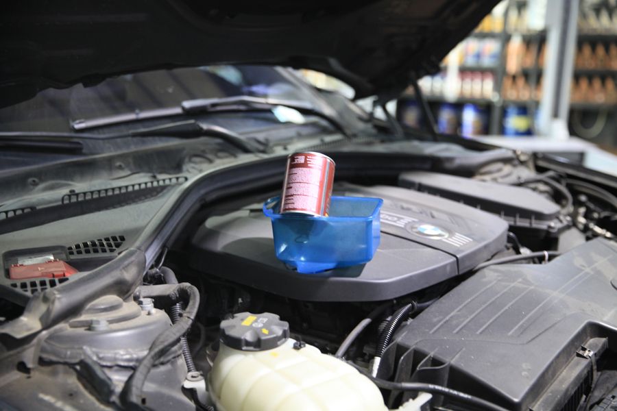 BMW 320D 엔진오일 교체 그리고 브레이크액 교환 2 002 IMG 3566 1