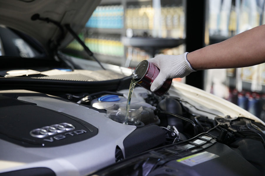 광교 고객분의 아우디 A6 55TDI 엔진오일 교체 플러싱 및 데후오일 교환까지 3 003 IMG 7071