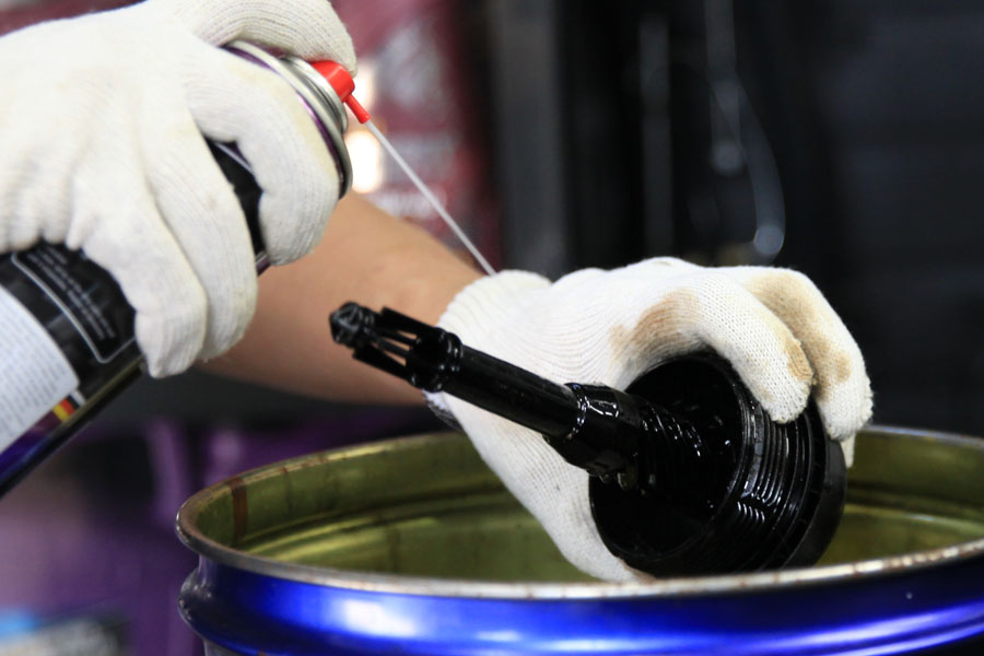 벤츠 E300 엔진오일 교체 시 꼼꼼하게 차량 체크까지 11 벤츠 E300 엔진오일 교체