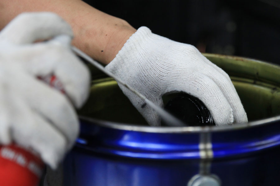 수원에서 엔진 플러싱과 BMW 520D 합성엔진오일 및 데후오일 교환 16 015 IMG 4653 1