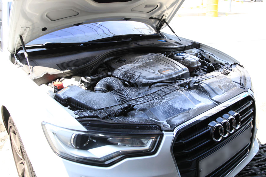 아우디 A6 2.0TDI 엔진오일 교체는 바로 이곳에서 15 015 IMG 5328