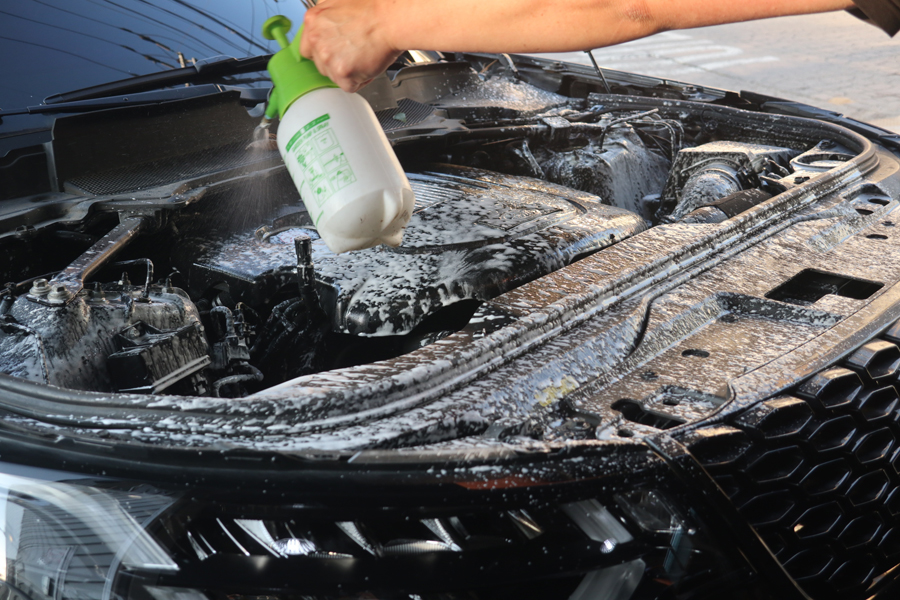 랜드로버 디스커버리5 엔진오일 교환을 위해 동탄에서 방문해주셨어요 18 018 IMG 1796