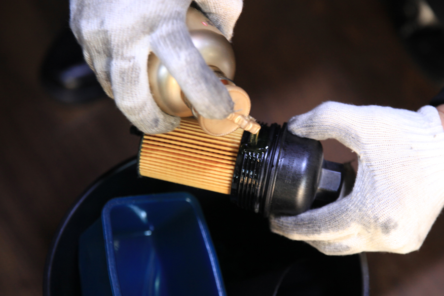 BMW 320D 엔진오일 교체 그리고 브레이크액 교환 21 020 IMG 3589 1