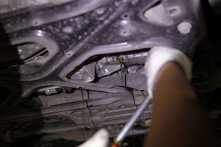 광교 고객분의 아우디 A6 55TDI 엔진오일 교체 플러싱 및 데후오일 교환까지 21 021 IMG 7105