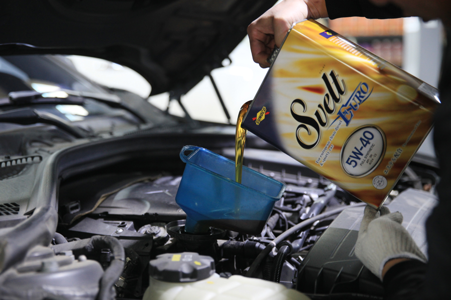 BMW 320D 엔진오일 교체 그리고 브레이크액 교환 24 023 IMG 3597 1