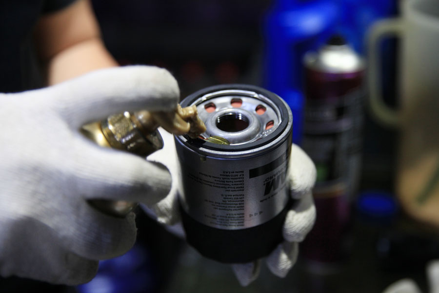 포드 익스플로러 미션오일 교체 및 합성유 교환을 완벽하게 24 025 IMG 9362