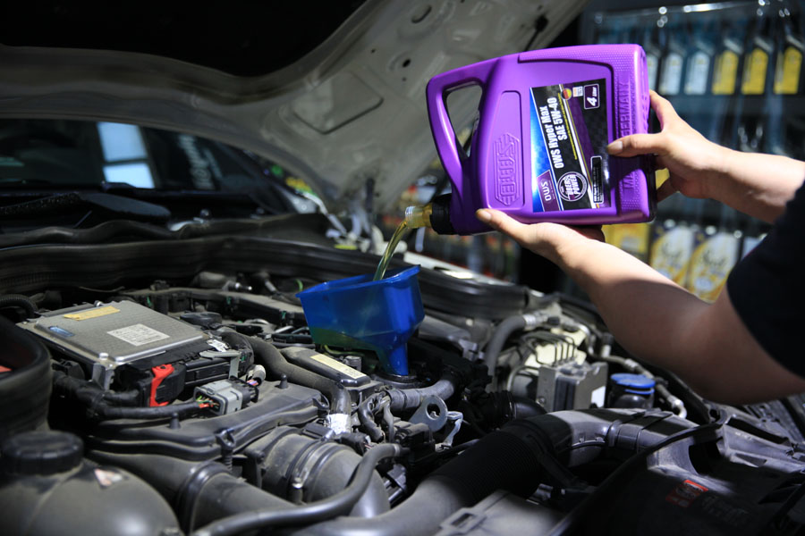 소음에 탁월한 합성유로 벤츠 E250 엔진오일 교체 17 031 IMG 5825