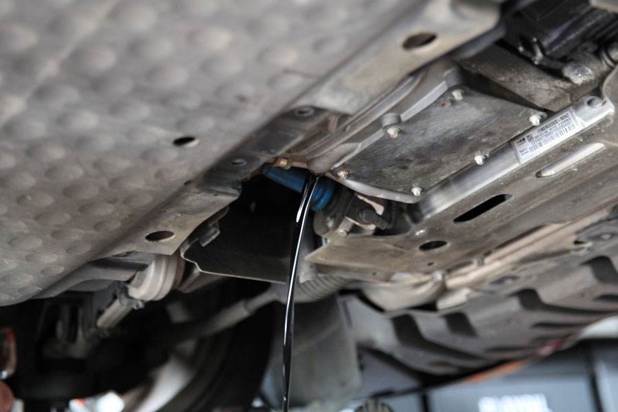 벤츠 S350D 엔진오일 교환 작업 시 엔진내부 세척 및 전체 점검 15 000 IMG 4422