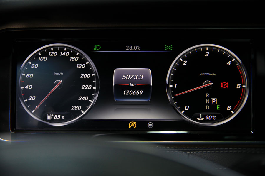 벤츠 S350D 엔진오일 교환 작업 시 엔진내부 세척 및 전체 점검 2 002 IMG 4401