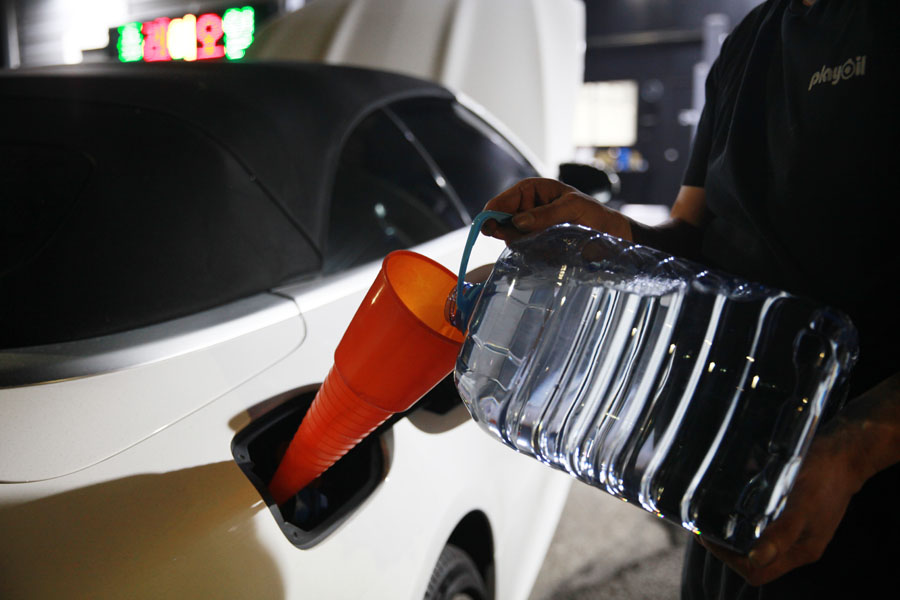 벤츠 E220D 카브리올레 엔진오일 교체 시 점검도 유심히 20 019 IMG 1934