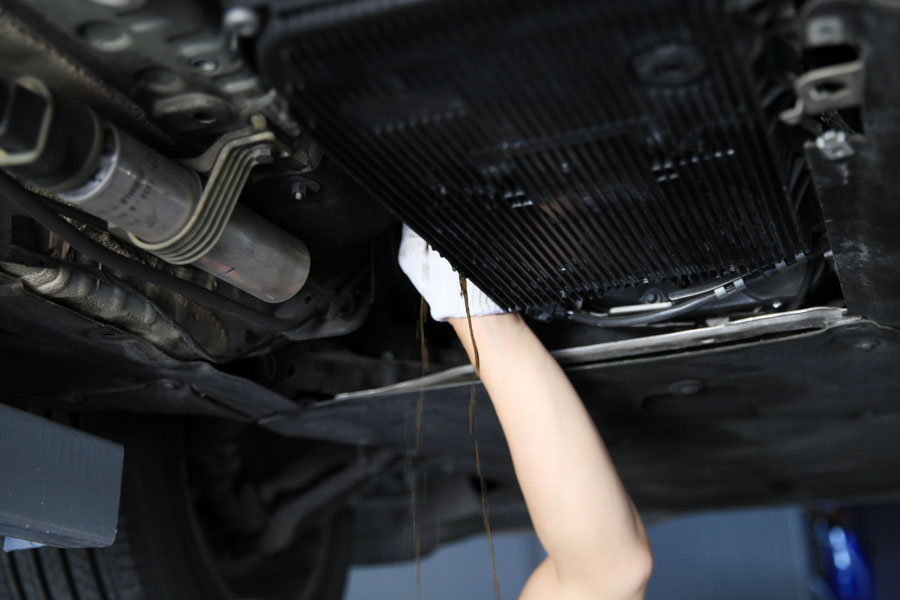 BMW 3GT 20D ZF 8단 미션오일 교환을 완벽하고 깨끗하게 1 001 IMG 3417