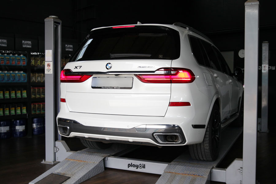 수원 플레이오일에서 BMW X7 엔진오일 교체 1 001 IMG 3454