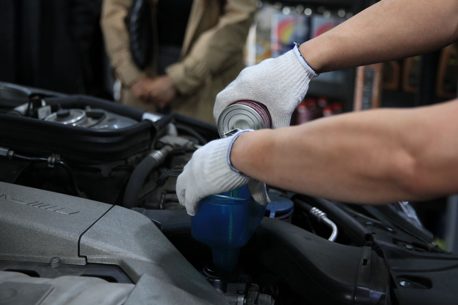 벤츠 E63 AMG 엔진오일 교환을 합성유 전문점에서 진행 3 003 IMG 1848 1