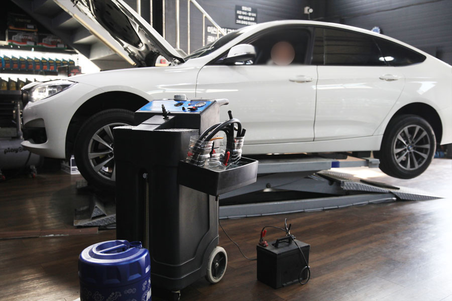 BMW ZF8단 미션오일 교체