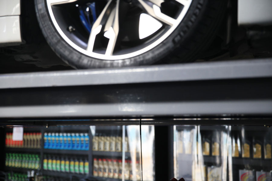 BMW M550D 엔진오일 교체 그리고 디퍼렌셜 오일도 함께 3 003 IMG 4845