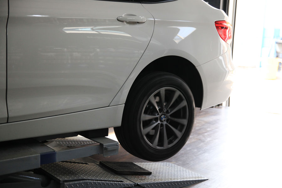 BMW 3GT 20D ZF 8단 미션오일 교환을 완벽하고 깨끗하게 7 007 IMG 3430