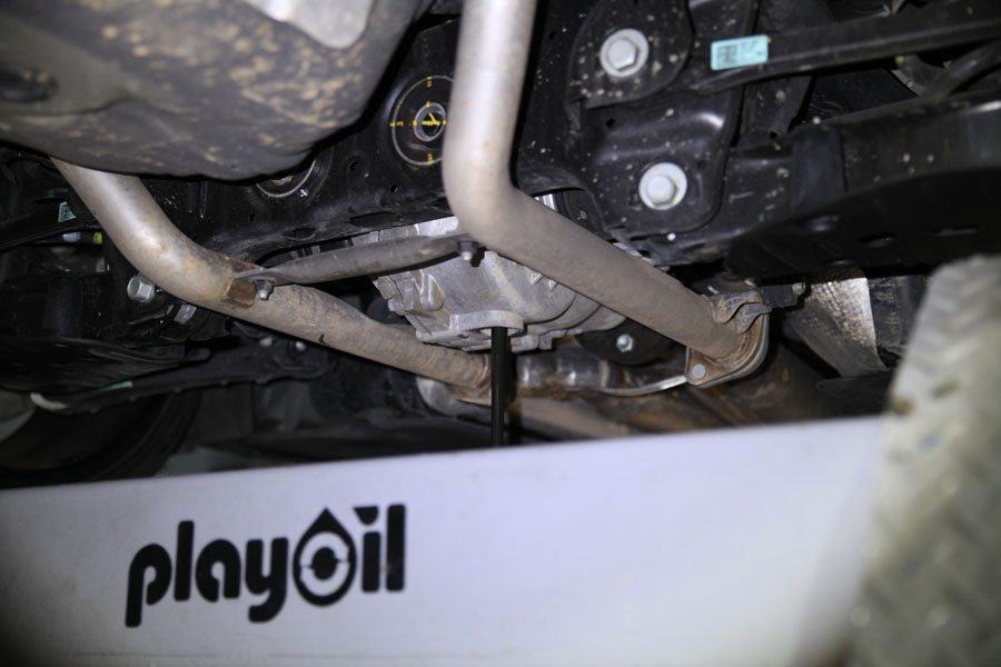 제네시스 G70 3.3 터보 엔진오일 교체와 디퍼런셜 오일 교환 10 010 IMG 3185