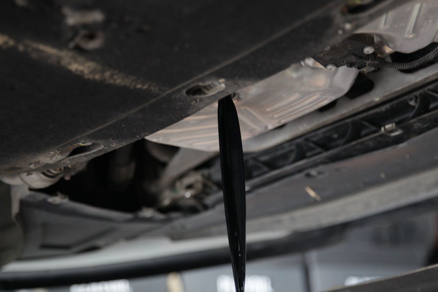 아우디 A6 55TDI 엔진오일 교환