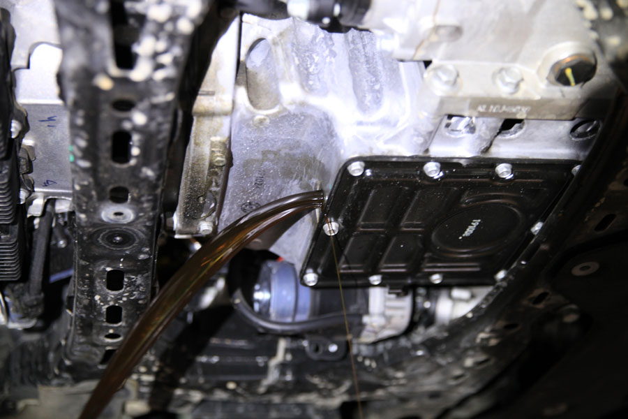 제네시스 G70 3.3 터보 엔진오일 교체와 디퍼런셜 오일 교환 12 제네시스 G70 3.3 터보 엔진오일 교체