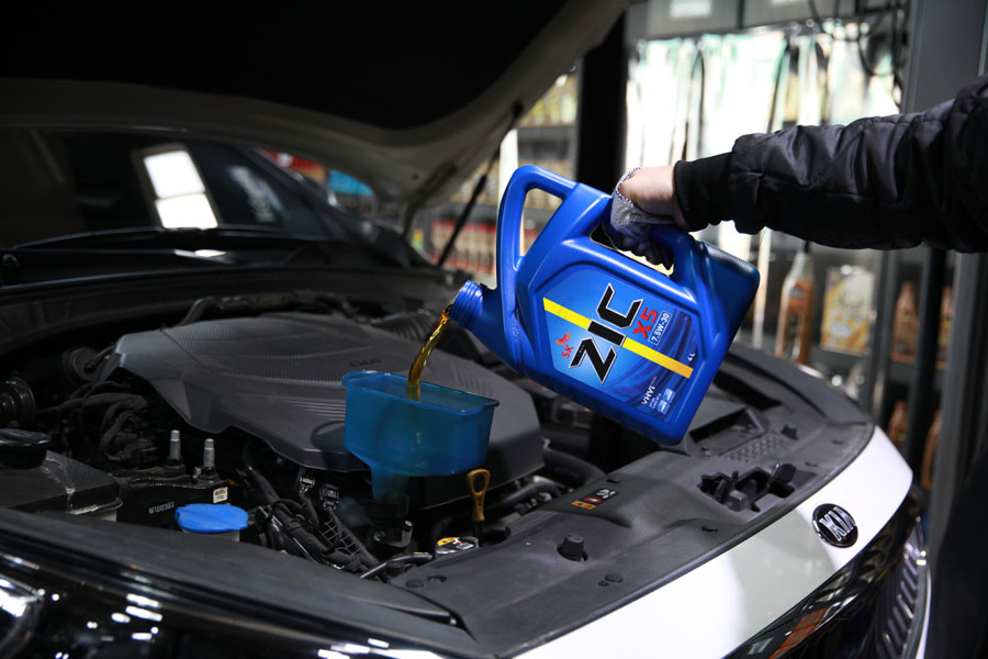 합성유로 잘 관리되고 있는 올뉴K7 엔진오일 교체 4 013 IMG 7303