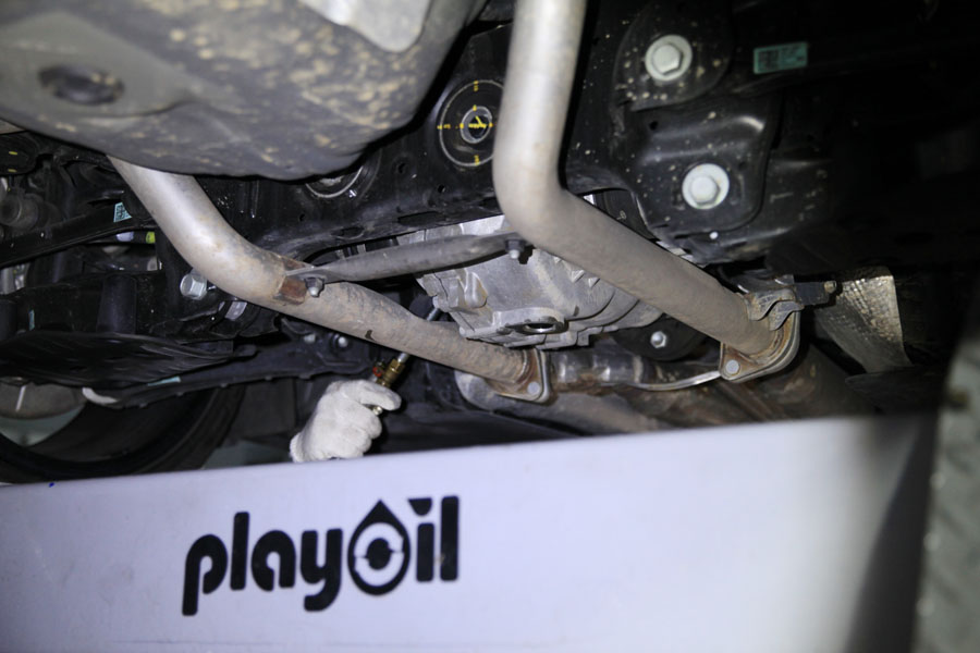 제네시스 G70 3.3 터보 엔진오일 교체와 디퍼런셜 오일 교환 16 016 IMG 3193