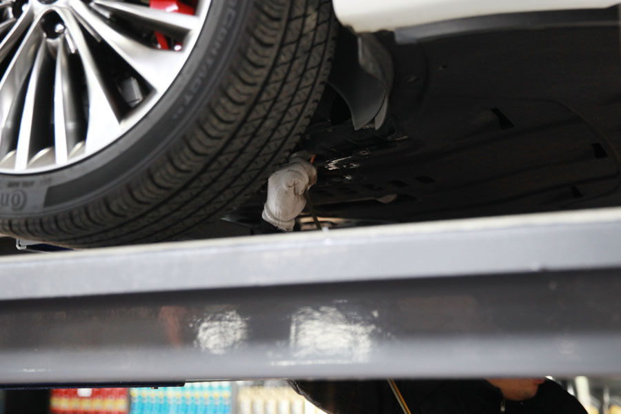 합성유로 잘 관리되고 있는 올뉴K7 엔진오일 교체 7 016 IMG 7311