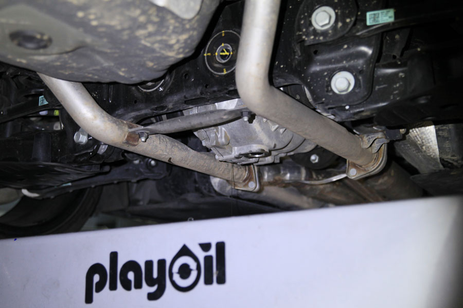 제네시스 G70 3.3 터보 엔진오일 교체와 디퍼런셜 오일 교환 17 017 IMG 3194