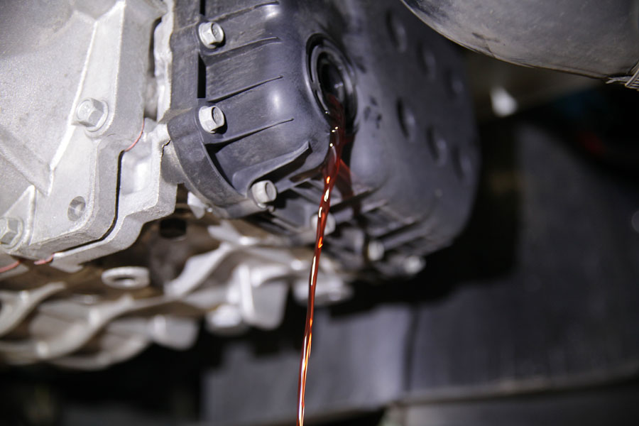 스포티지 미션오일 교환과 엔진오일 깨끗한 클리닝으로 완벽한 교체작업 24 스포티지 미션오일 교환