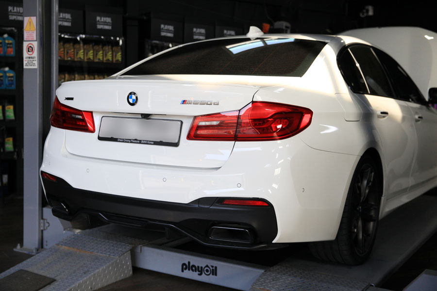BMW M550D 합성유 교환 수원 플레이오일에서 1 001 IMG 1154