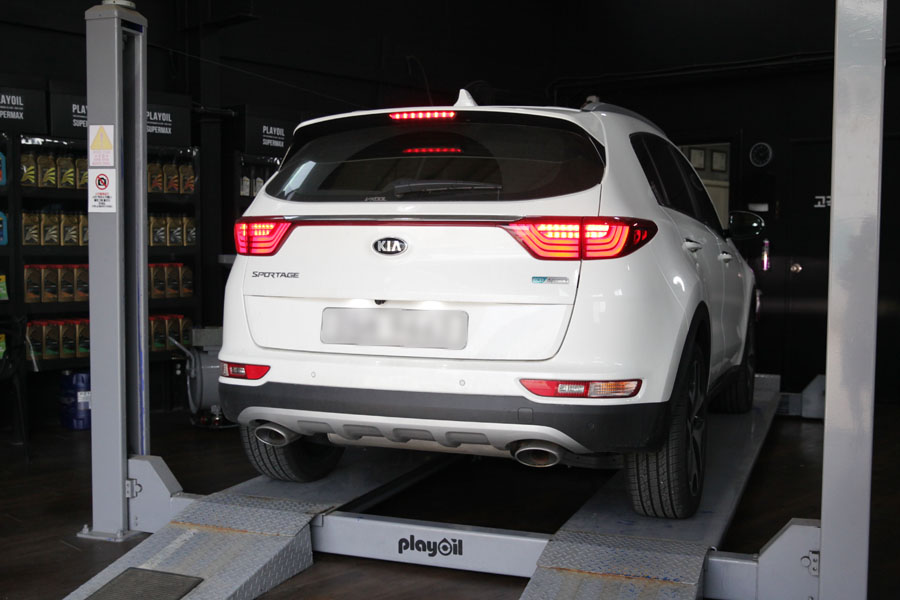 스포티지 미션오일 교환과 엔진오일 깨끗한 클리닝으로 완벽한 교체작업 1 001 IMG 7413 1