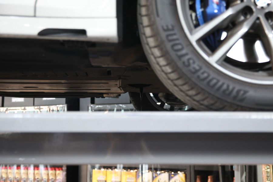 길들이기와 여름을 대비한 BMW X4 엔진오일 교환 5W40 합성유로 3 003 IMG 0449