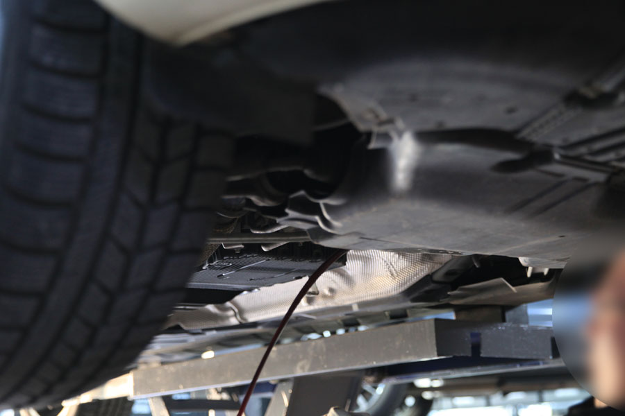 광교에서 오신 고객분의 벤츠 E300 합성유 교체 작업기 3 003 IMG 8415